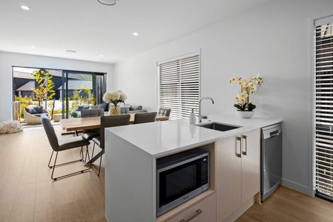 Photo of property in 17 Inder Street, Jacks Point, 9371