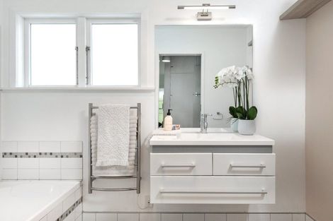 Photo of property in 53 Colemans Road, Springlands, Blenheim, 7201