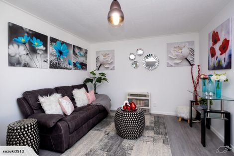 Photo of property in 3 Preston Street, Eltham, 4322