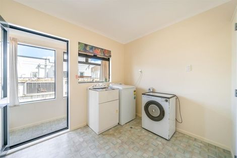 Photo of property in 38 Hinemoa Street, Waiwhetu, Lower Hutt, 5010