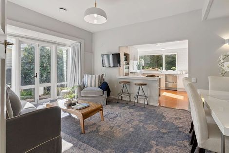 Photo of property in 4 Kenwyn Avenue, St Albans, Christchurch, 8052