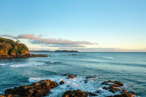 Photo of property in 350 Mcauslin Road, Whananaki, Hikurangi, 0181