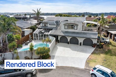 Photo of property in 10 Bungalore Place, Half Moon Bay, Auckland, 2012