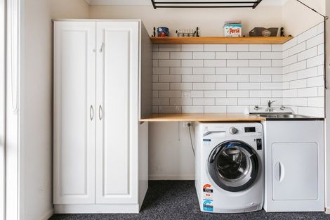 Photo of property in 31 Damien Place, Ohauiti, Tauranga, 3112