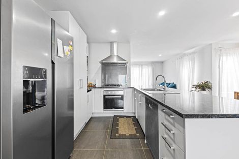 Photo of property in 47 Treestump Road, Takanini, 2112