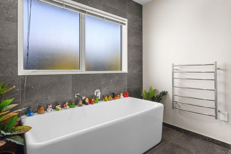 Photo of property in 12 Ballinger Place, Kaiapoi, 7630