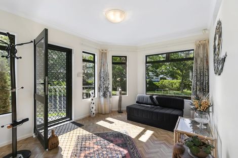 Photo of property in 38 Hinemoa Street, Waiwhetu, Lower Hutt, 5010