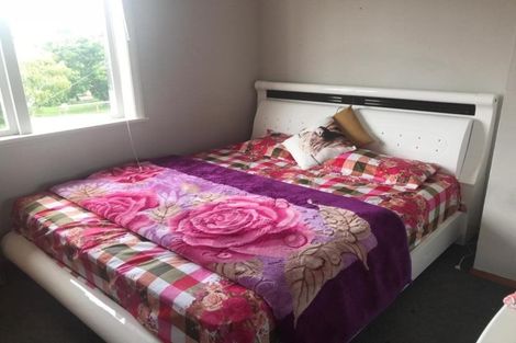 Photo of property in 66a Arimu Road, Papakura, 2110