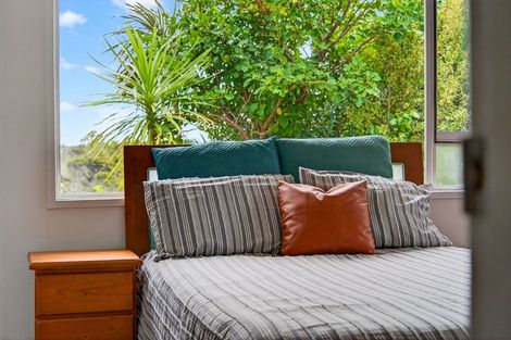 Photo of property in 69 Kia Ora Road, Beach Haven, Auckland, 0626