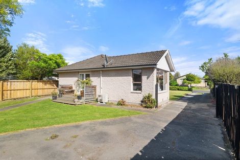 Photo of property in 62 Oakley Crescent, Hornby, Christchurch, 8042