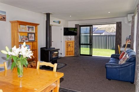 Photo of property in 18 Stowell Drive, Cromwell, 9310