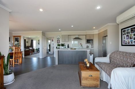 Photo of property in 225 Makara Road, Halcombe, Feilding, 4779