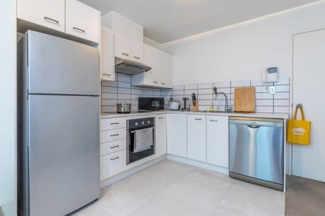 Photo of property in Marina Park Apartments, 32/146 Fanshawe Street, Auckland Central, Auckland, 1010