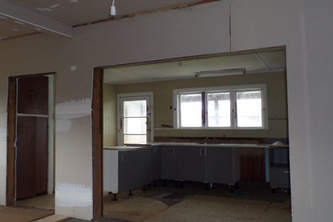 Photo of property in 173 Peel Street, Westport, 7825