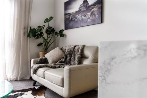 Photo of property in 431 Barbadoes Street, Edgeware, Christchurch, 8013