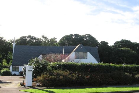 Photo of property in 60 Awanui Drive, Waikanae, 5036