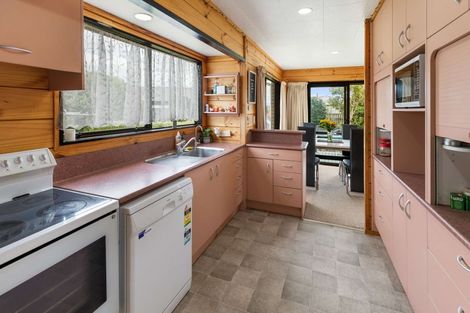 Photo of property in 1 Albert Street, Hawera, 4610