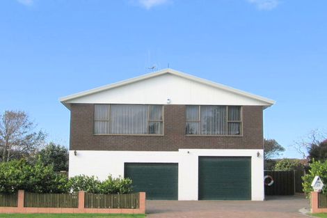 Photo of property in 25 Topaz Drive, Papamoa Beach, Papamoa, 3118