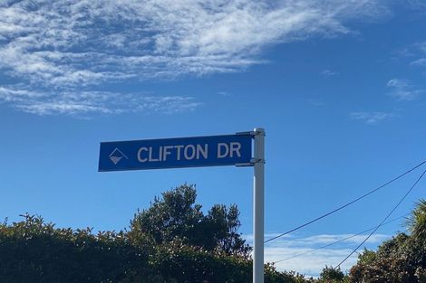 Photo of property in 8 Clifton Drive, Waitara, 4320