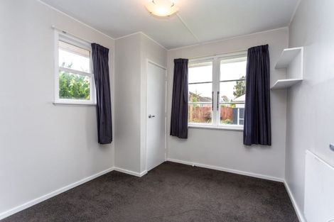 Photo of property in 23 Rowcliffe Crescent, Avonside, Christchurch, 8061