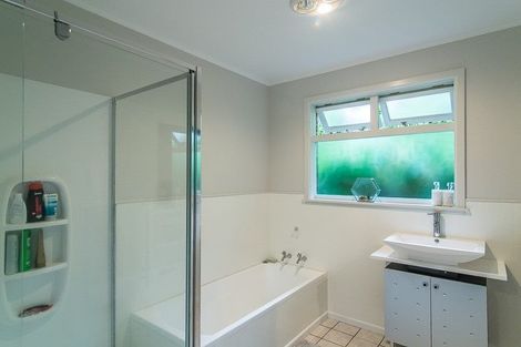 Photo of property in 16 Percival Road, Paraparaumu Beach, Paraparaumu, 5032