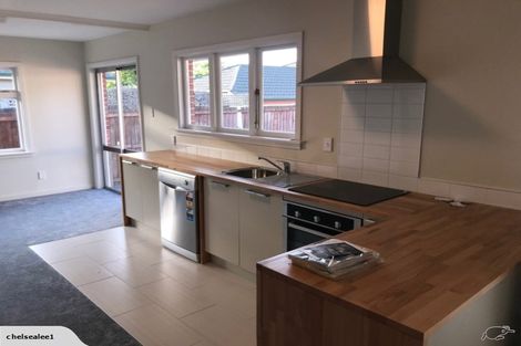 Photo of property in 122 Maidstone Road, Ilam, Christchurch, 8041