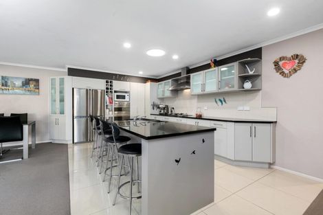 Photo of property in 42 Palazzo Drive, Papamoa Beach, Papamoa, 3118