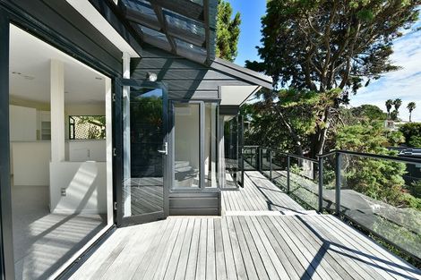 Photo of property in 17a Duncansby Road, Stanmore Bay, Whangaparaoa, 0932