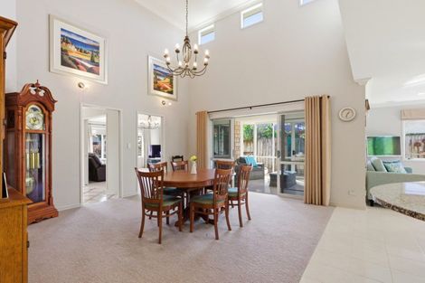 Photo of property in 29 Saint Heliers Place, Papamoa Beach, Papamoa, 3118