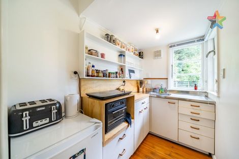 Photo of property in 142 Seddon Street, Naenae, Lower Hutt, 5011