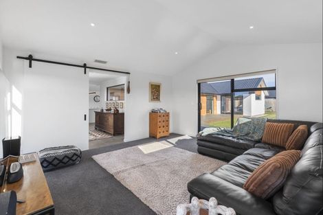 Photo of property in 14 Merino Crescent, Kirwee, 7571