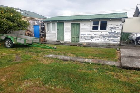 Photo of property in 43 Gordon Street, Dannevirke, 4930