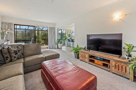 Photo of property in 16b Carter Drive, Pomare, Rotorua, 3015
