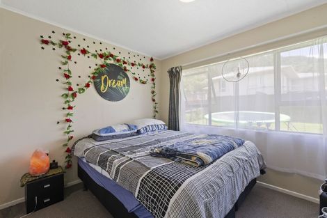 Photo of property in 77 Thomas Crescent, Western Heights, Rotorua, 3015