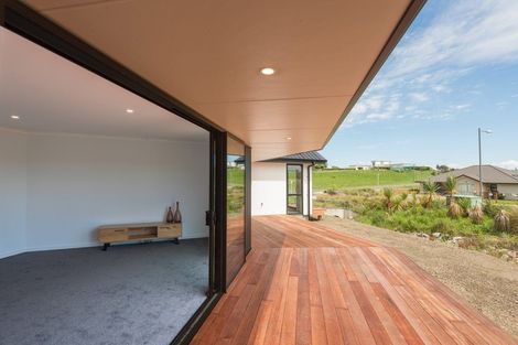 Photo of property in 3 Mindys Place, Richmond, 7020