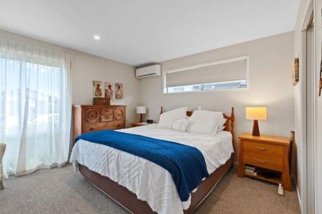 Photo of property in 128 Puhirake Crescent, Pyes Pa, Tauranga, 3112