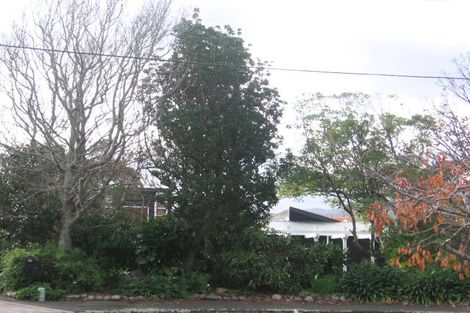 Photo of property in 24 Hautana Square, Woburn, Lower Hutt, 5010