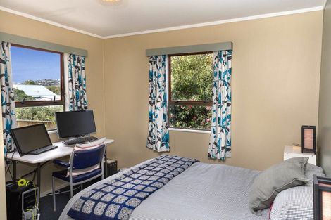 Photo of property in 9 Motueka Street, Ngaio, Wellington, 6035