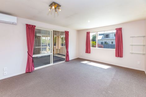 Photo of property in 681 Main North Road, Belfast, Christchurch, 8051