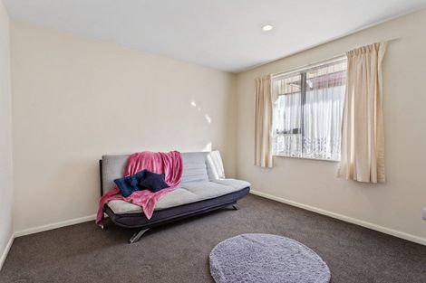 Photo of property in 8 Watkins Drive, Rangiora, 7400