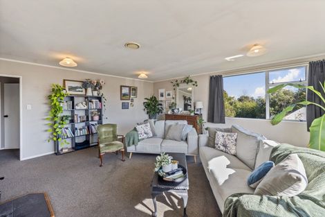 Photo of property in 19 Ward Place, Richmond Heights, Taupo, 3330