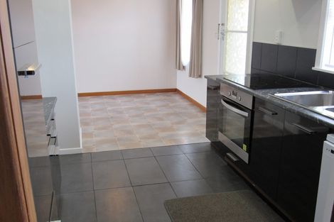 Photo of property in 4/42 Egmont Street, Hawera, 4610