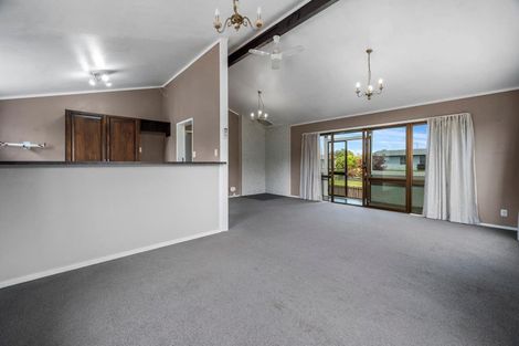 Photo of property in 48 Blomfield Street, Pukehangi, Rotorua, 3015