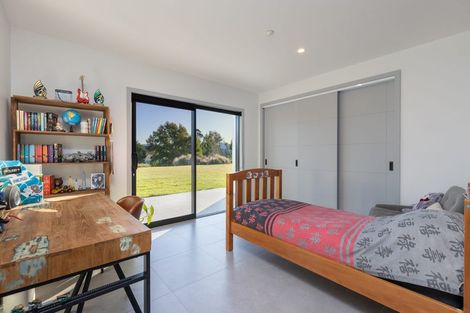 Photo of property in 142 Aporo Road, Tasman, Upper Moutere, 7173