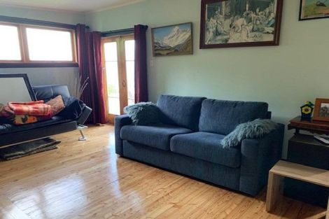 Photo of property in 53 Makorori Beach Road, Makorori, Gisborne, 4073