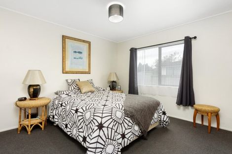 Photo of property in 4b Topaz Drive, Papamoa Beach, Papamoa, 3118