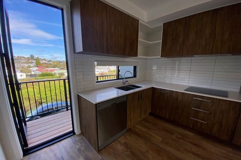 Photo of property in 14 Equine Way, Brookfield, 3110