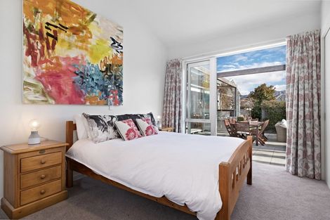 Photo of property in 3 Bridesdale Drive, Lake Hayes, Queenstown, 9304