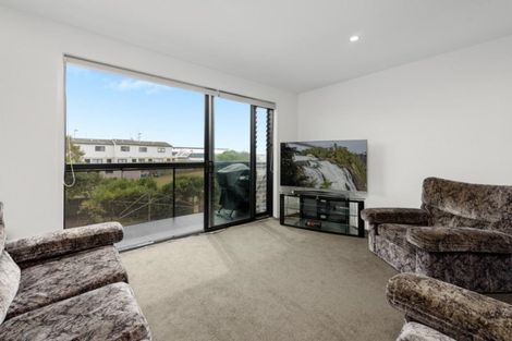 Photo of property in 5/63 Tawa Street, Mount Maunganui, 3116
