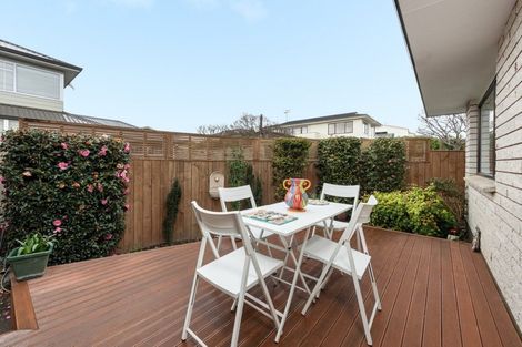 Photo of property in 15a Laing Place, Otumoetai, Tauranga, 3110